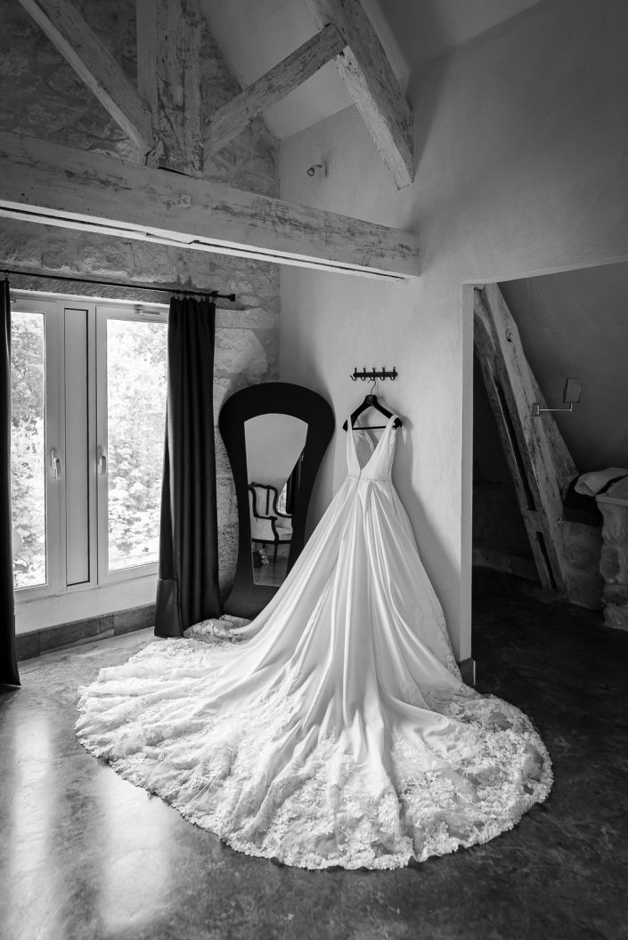 Détail de la robe de la mariée